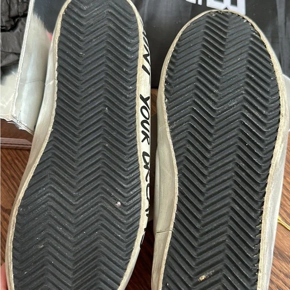 Women’s golden goose size 38 guc - Picture 5 of 9